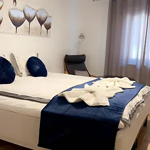 3* Hotel Lamar